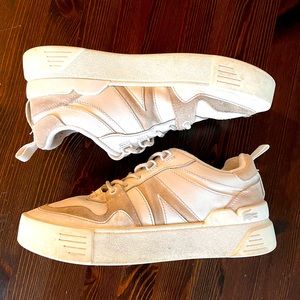 Lacoste Sneakers
